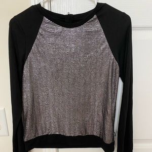 DKNY long sleeve shirt/ sweatshirt